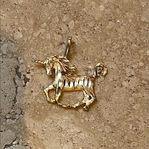 14k gold unicorn pendant